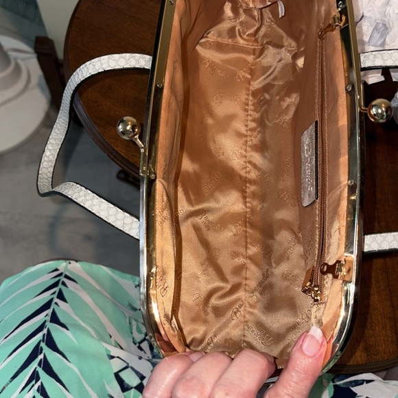 Brangio Satchel Italian leather cut out hearts/rhinestones below gray cream 
NWO - Picture 17 of 17